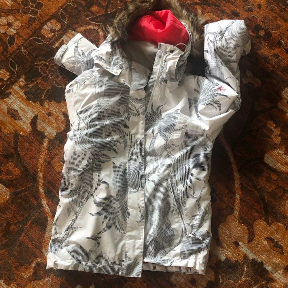 Additional pics of the roxy jacket